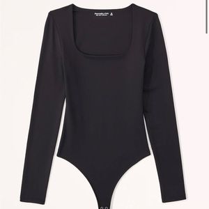 NWT: A&F square neck soft bodysuit